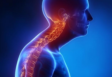 Κύφωση: Πότε είναι φυσιολογική και πότε χρειάζεται ιατρική αξιολόγηση